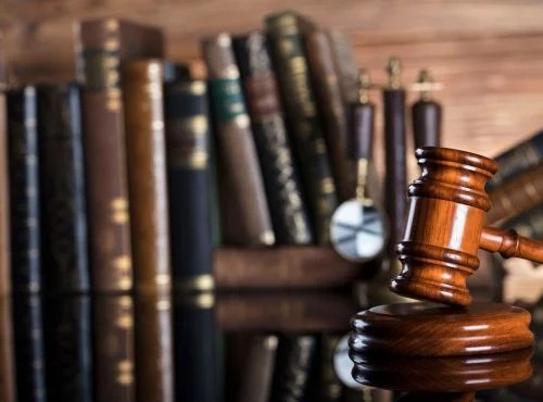 La defensa del legalismo